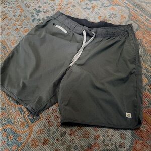Men's Gray Vuori Athletic Shorts